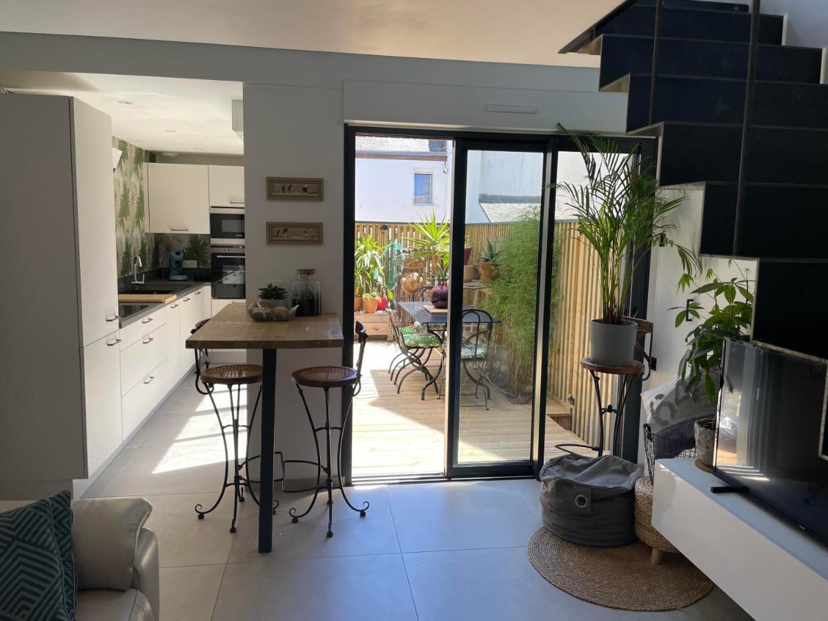 Maison Bois Holiday home *