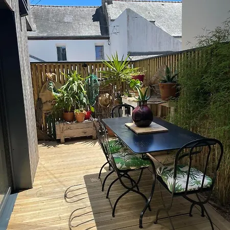 Maison Bois Port-Louis Exterior photo