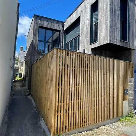 Maison Bois Port-Louis Exterior photo